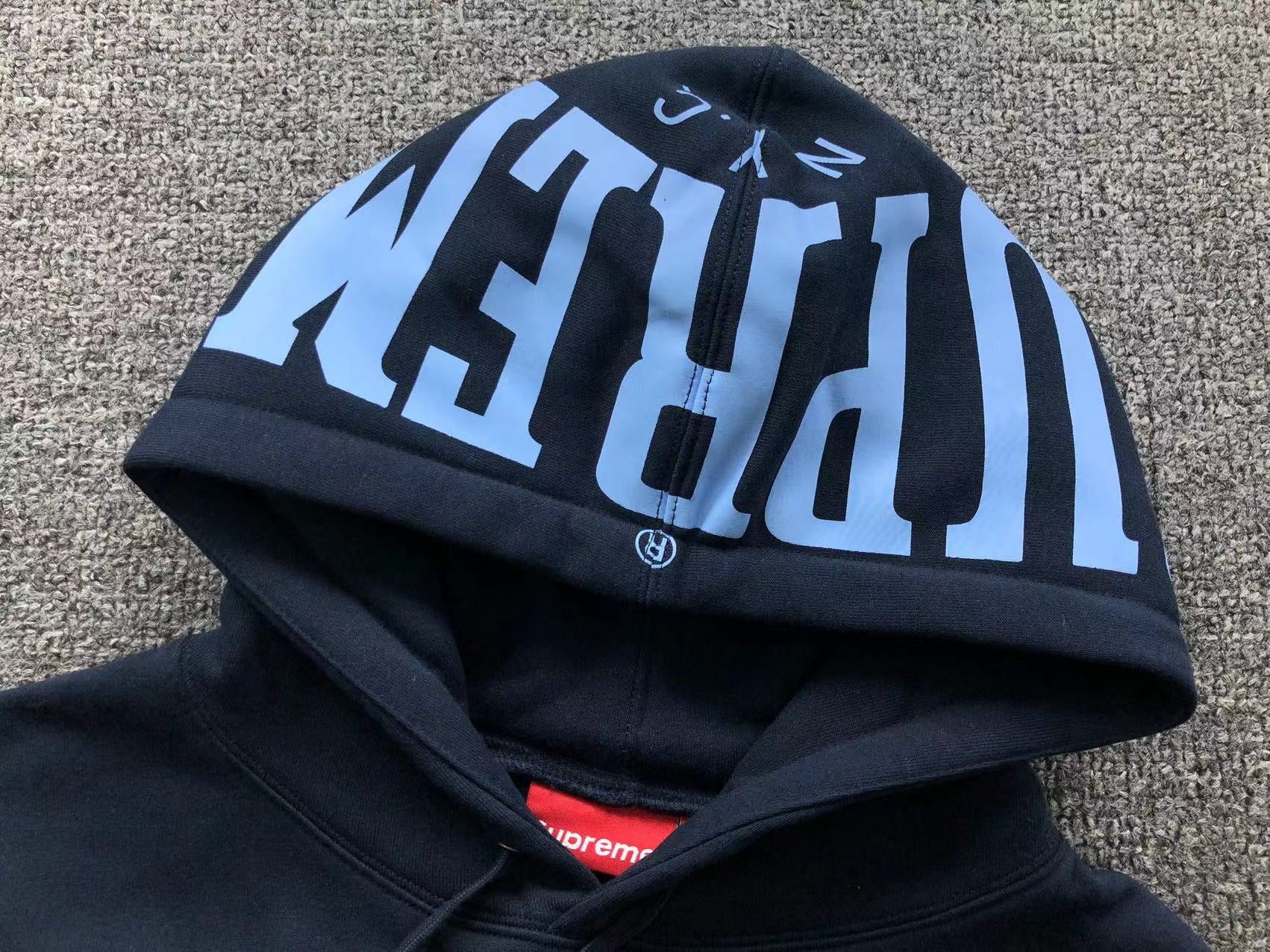 Supreme Hoodie