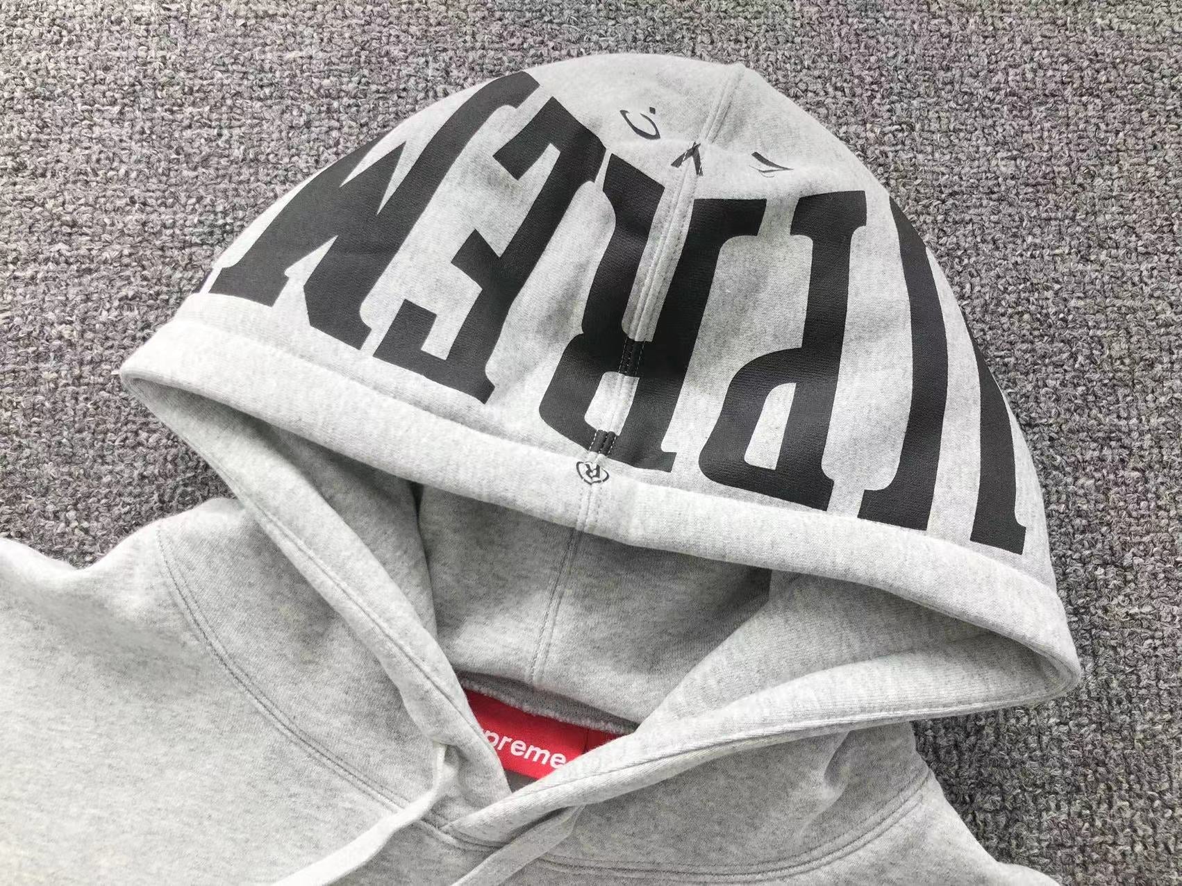 Supreme Hoodie