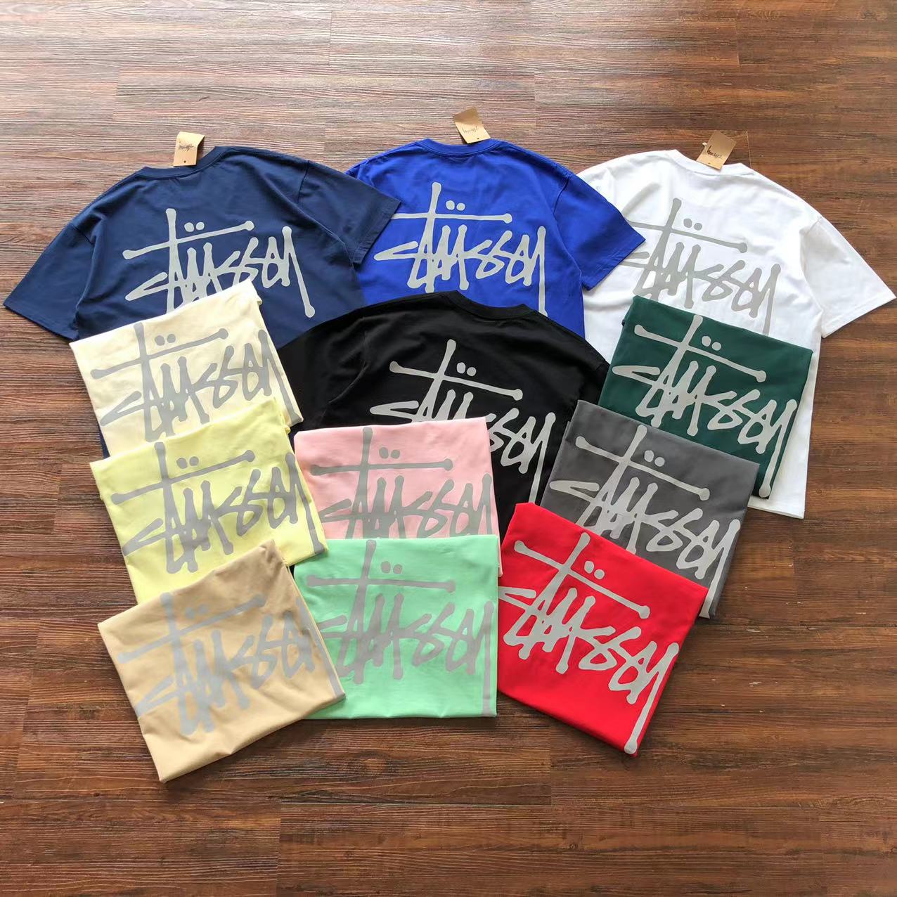 T-Shirt Stussy