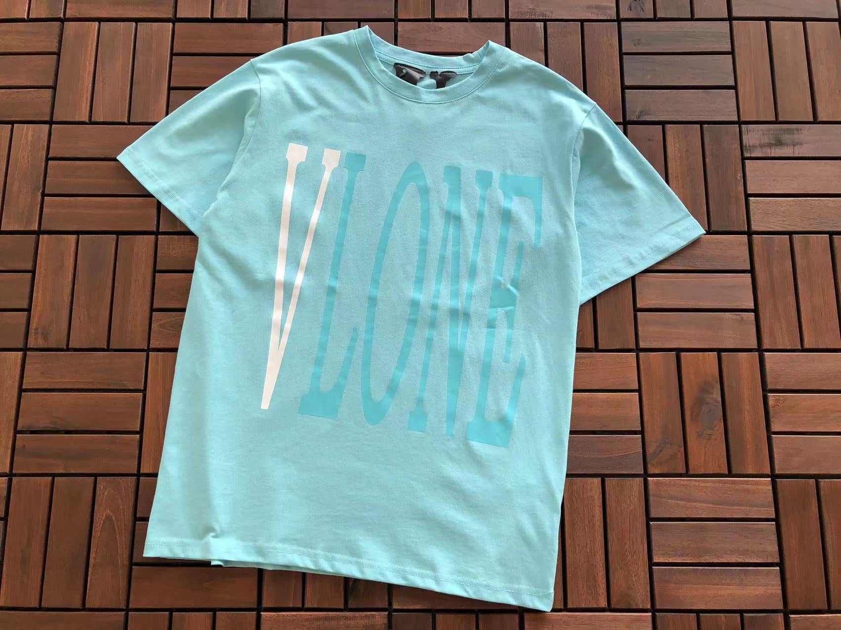 T-Shirt VLone