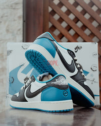 Jordan 1 Retro Low OG SP Fragment x Travis Scott