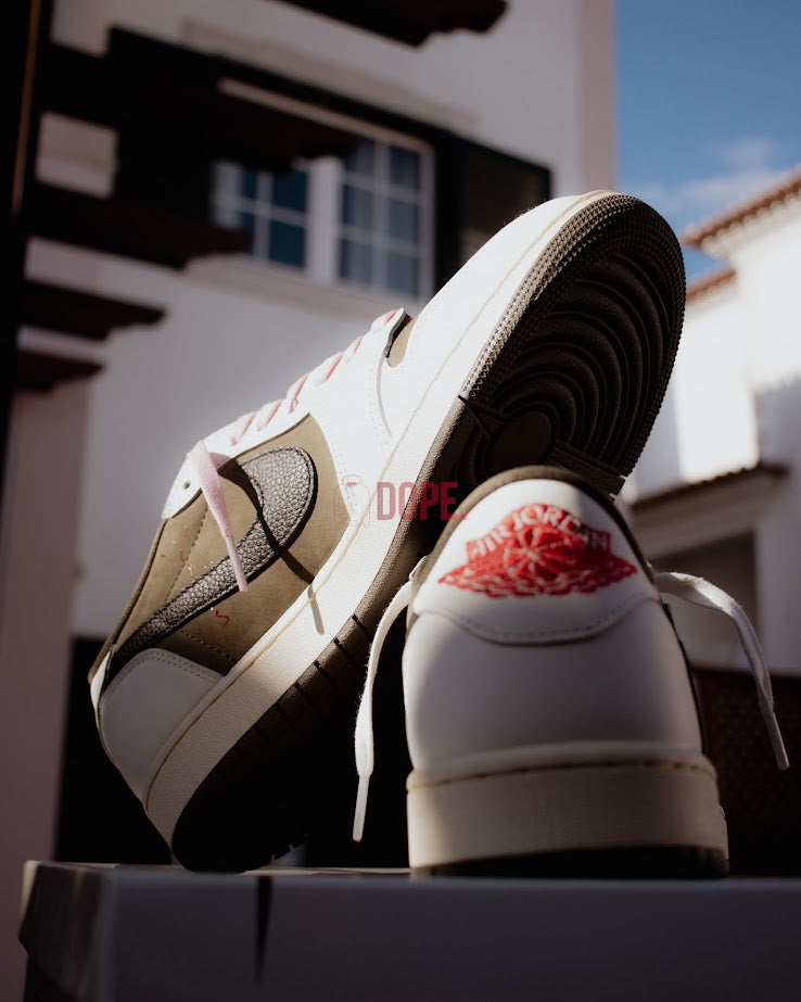 Jordan 1 Retro Low OG SP Travis Scott Medium Olive