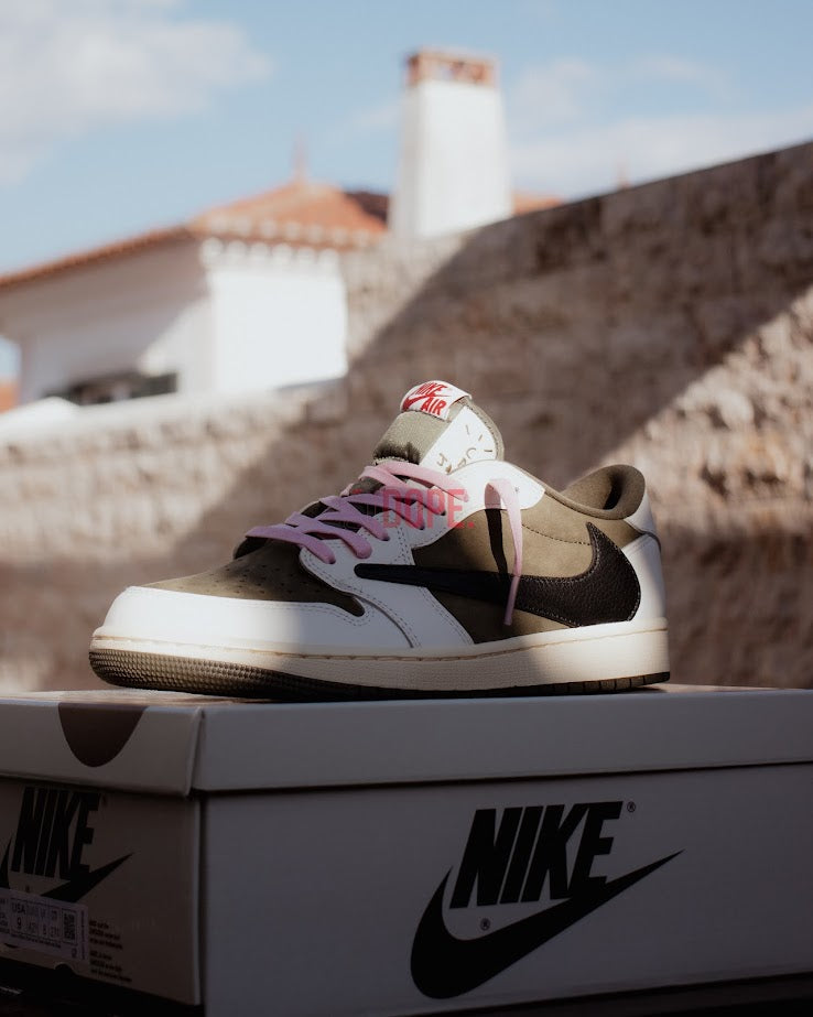 Jordan 1 Retro Low OG SP Travis Scott Medium Olive