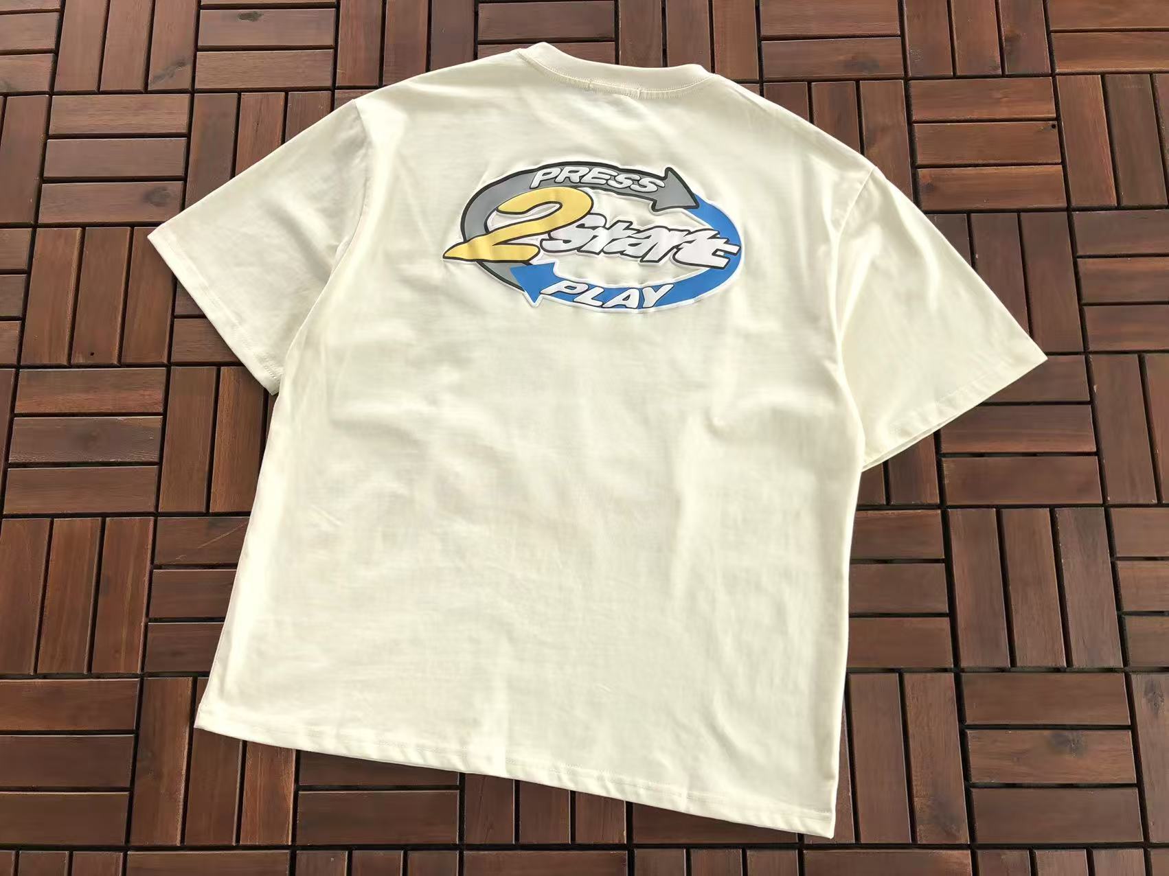 T-Shirt Broken Planet