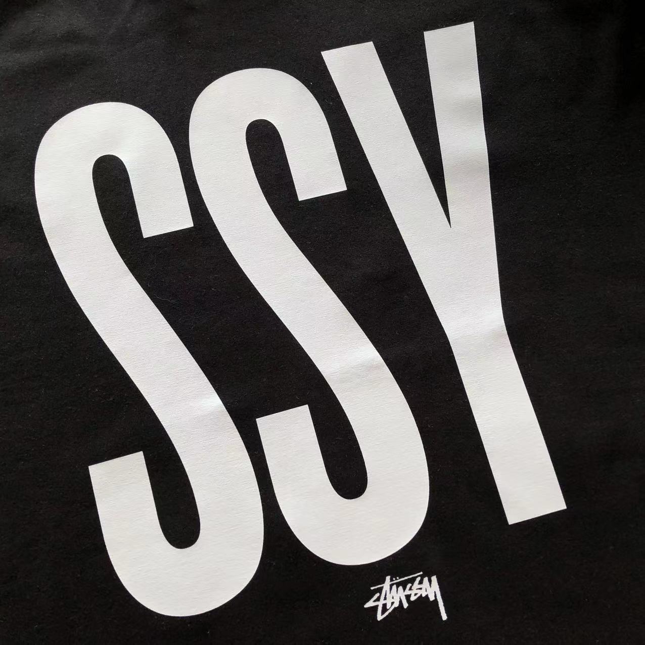 T-Shirt Stussy