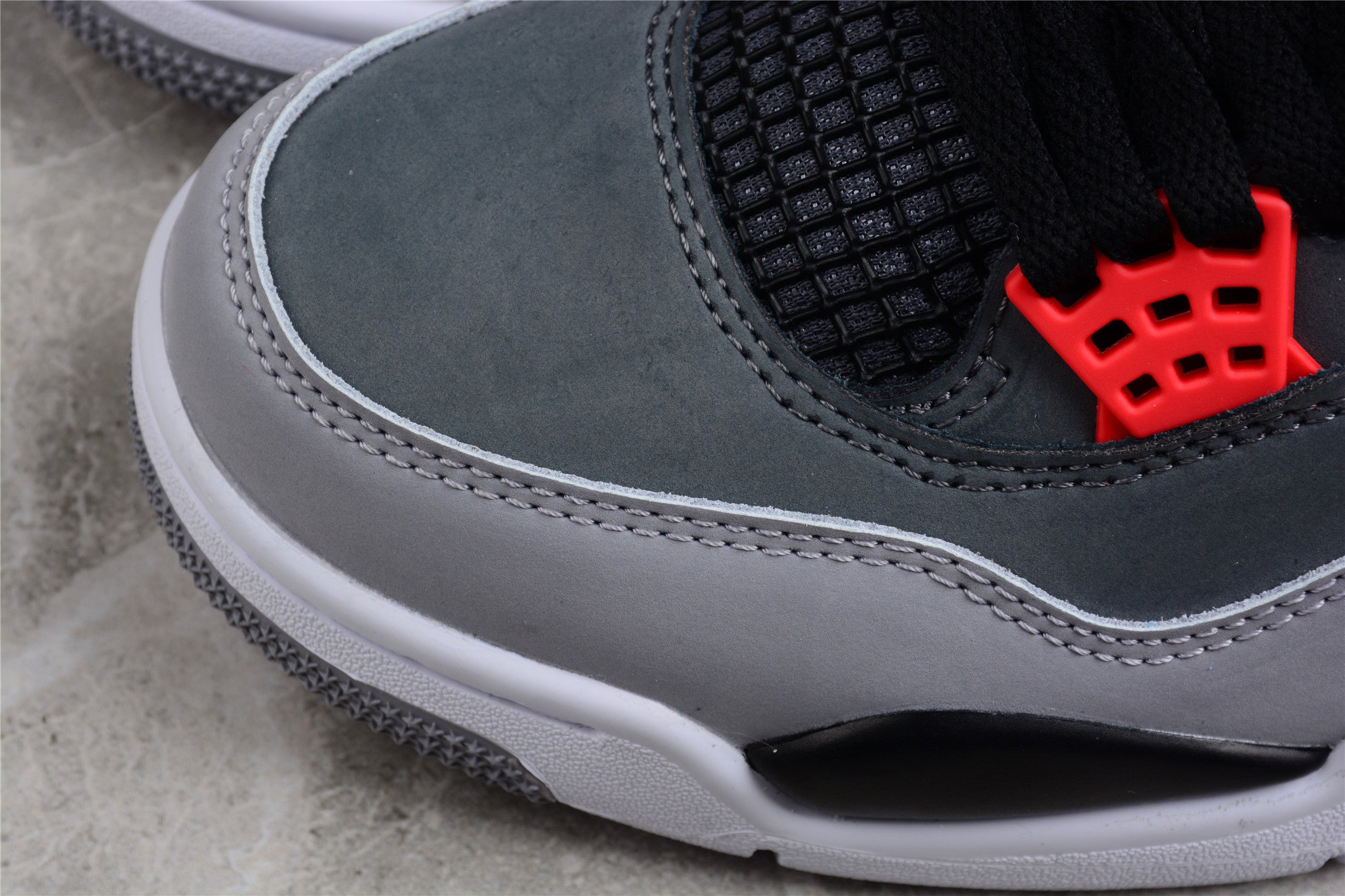 Jordan 4 Retro Infrared
