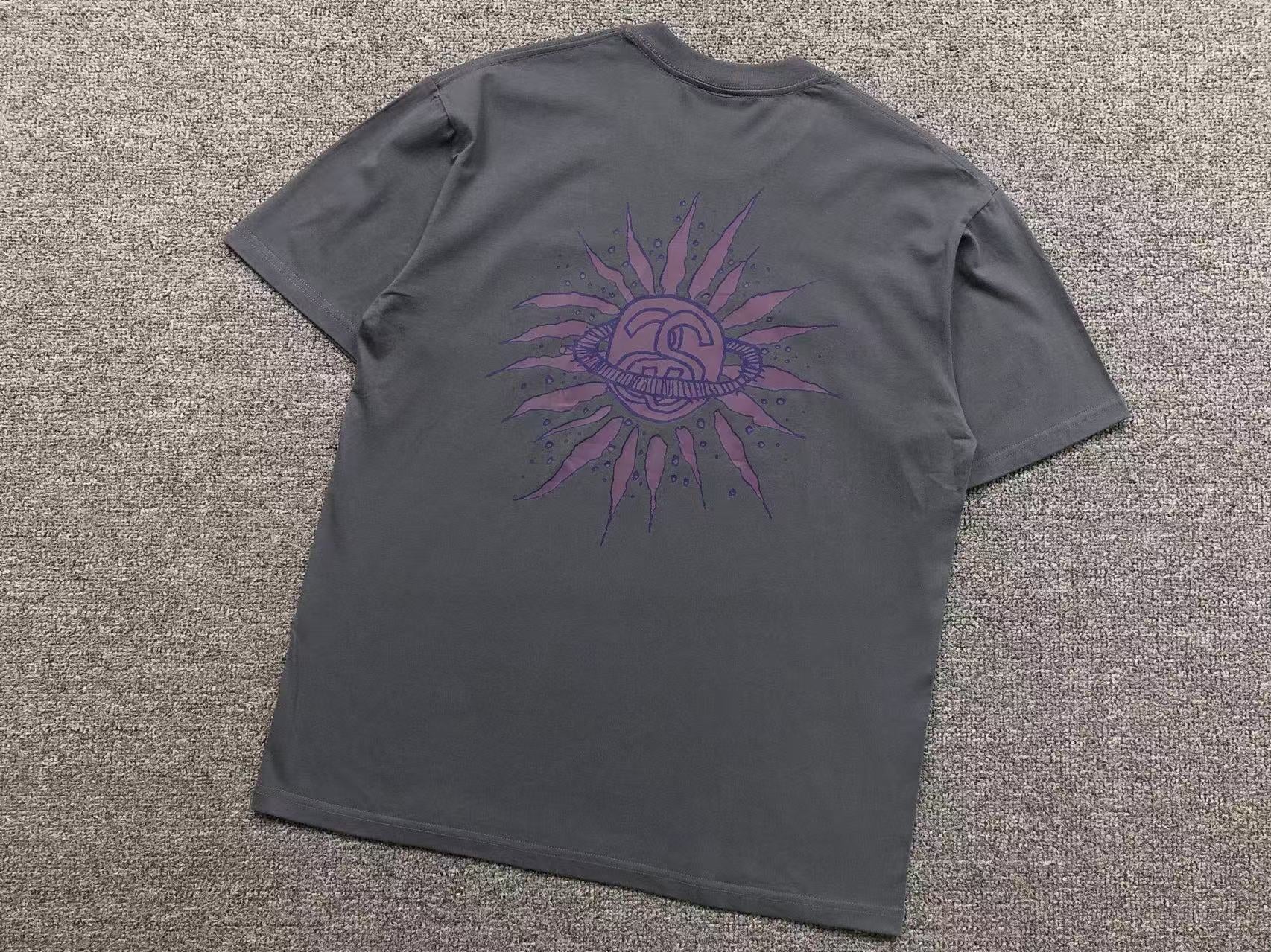 T-Shirt Stussy