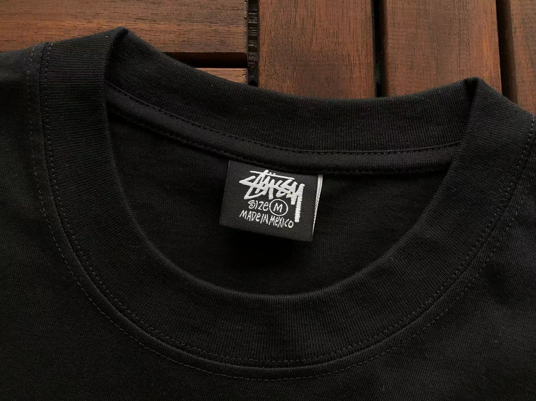 T-Shirt Stussy