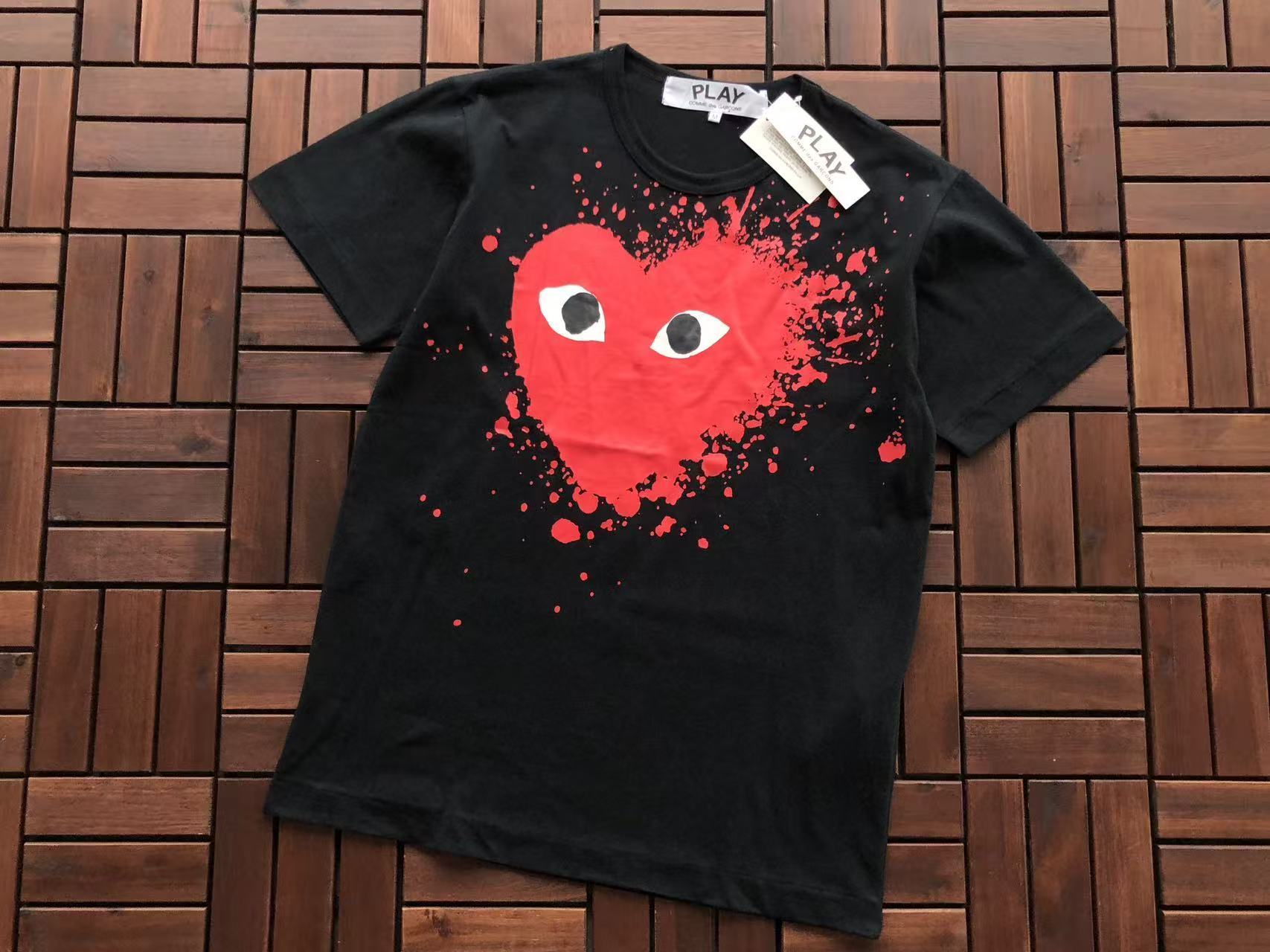 T-Shirt Comme des Garçons