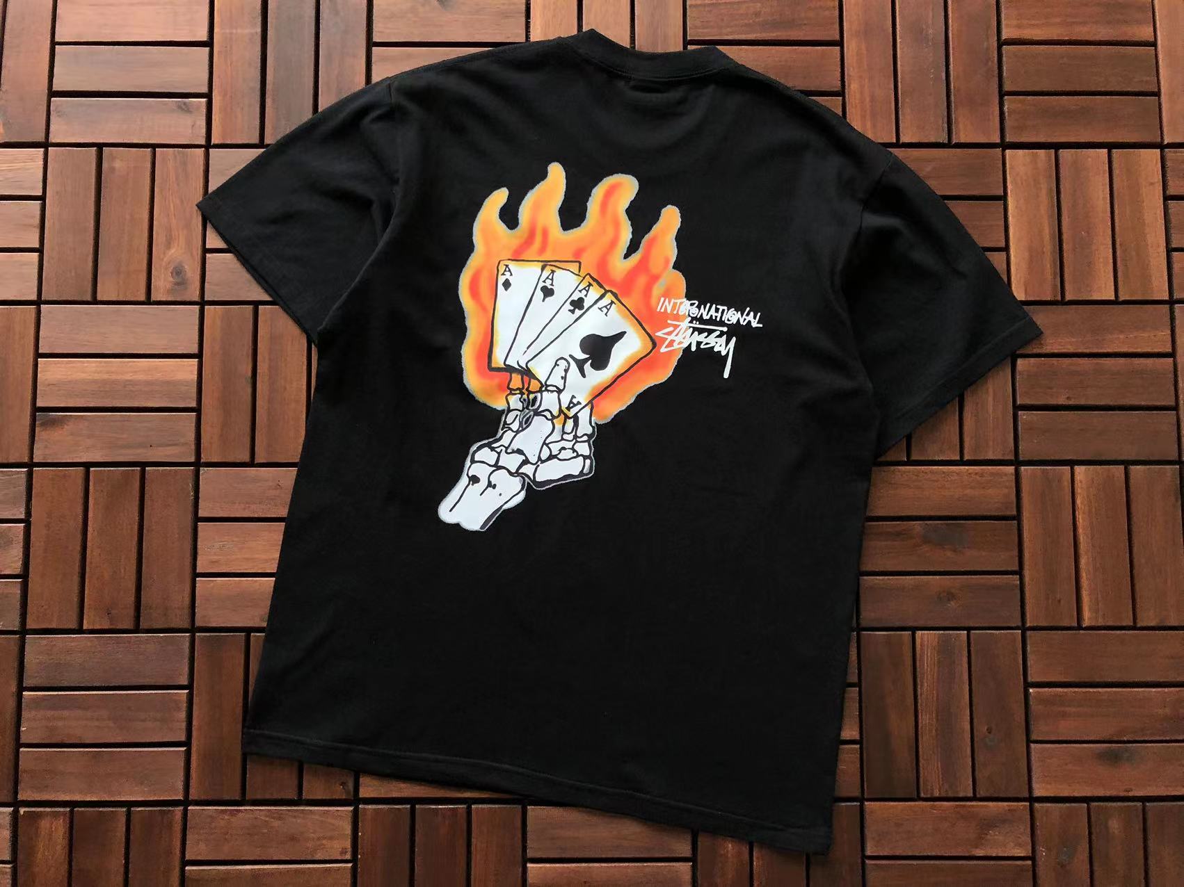 T-Shirt Stussy