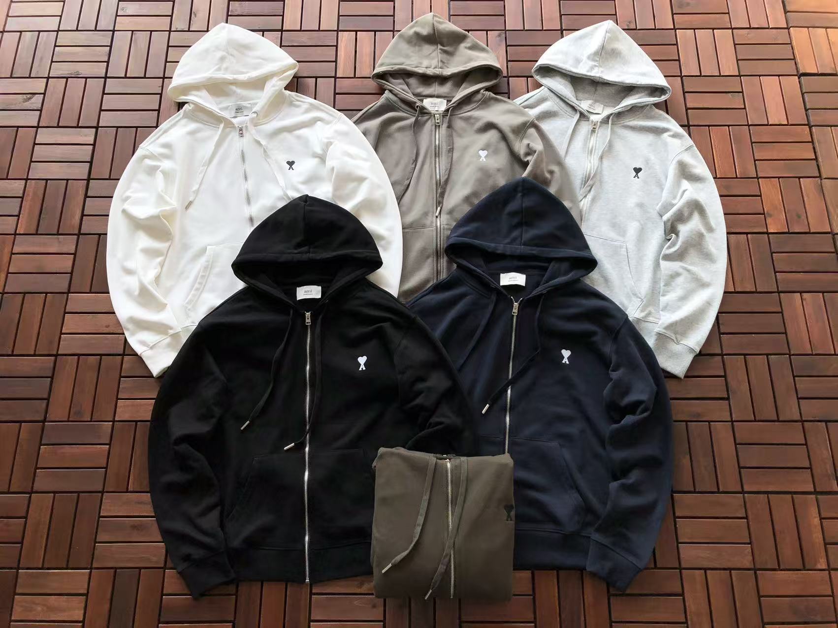 Ami Paris Hoodie