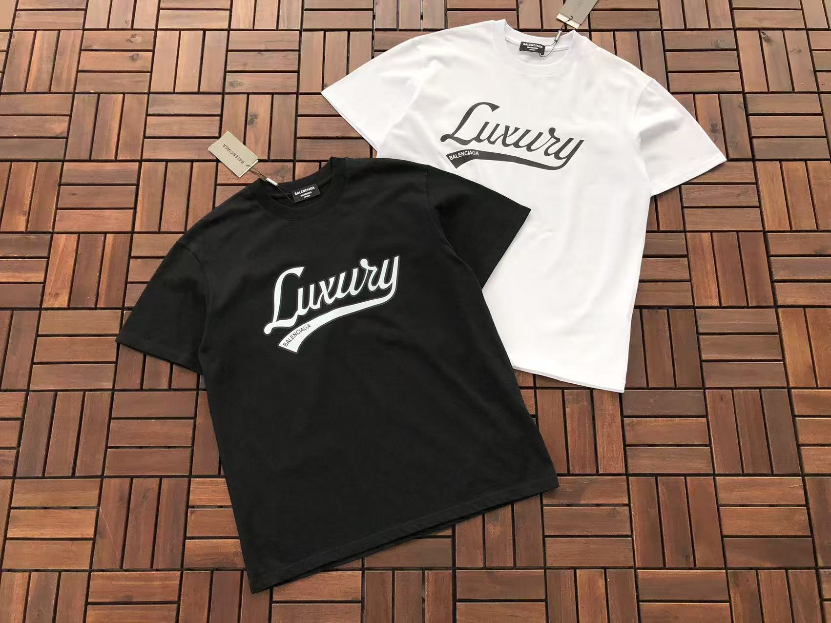 T-Shirt Balenciaga