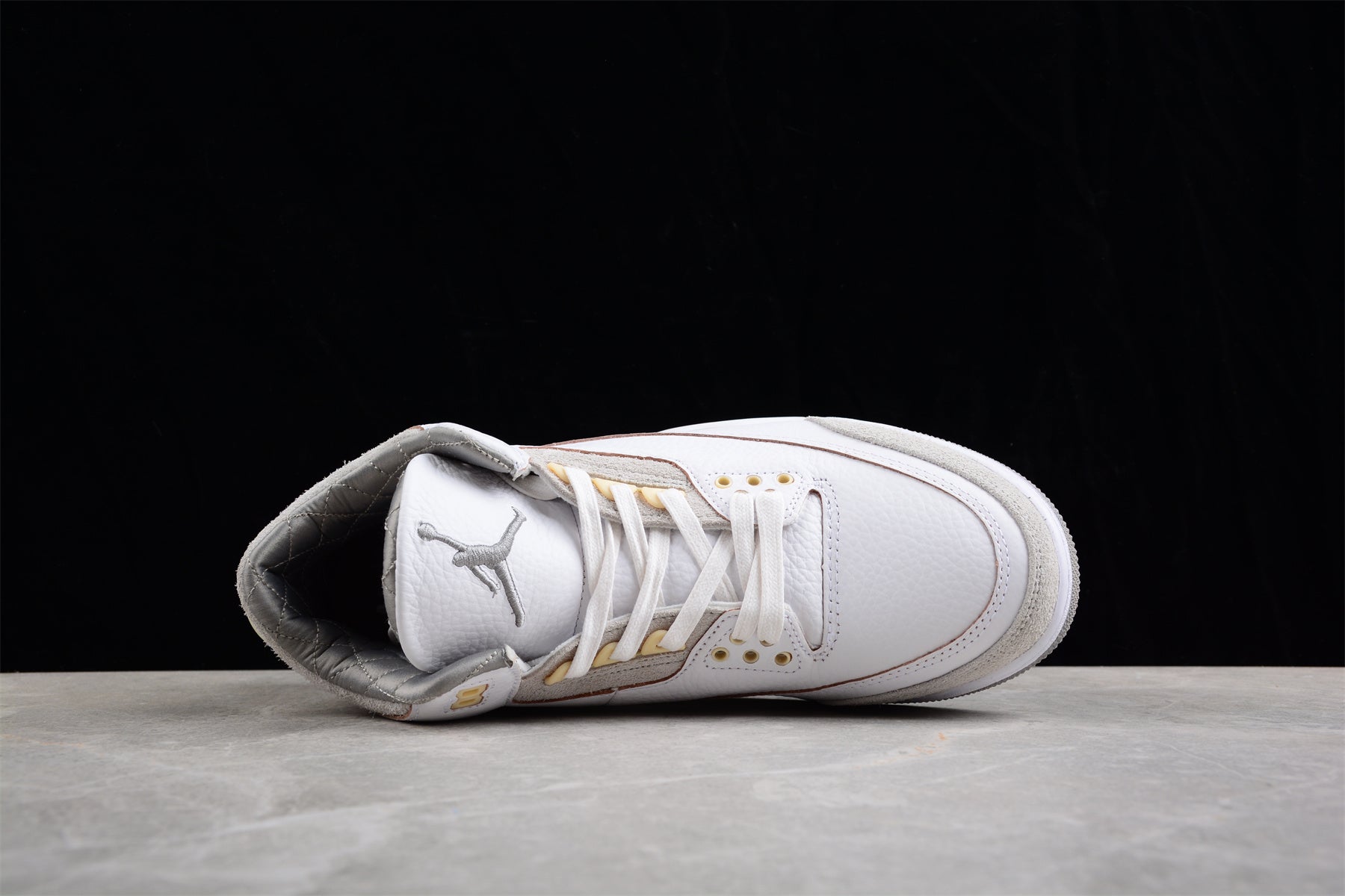 Jordan 3 Retro SP A Ma Maniére