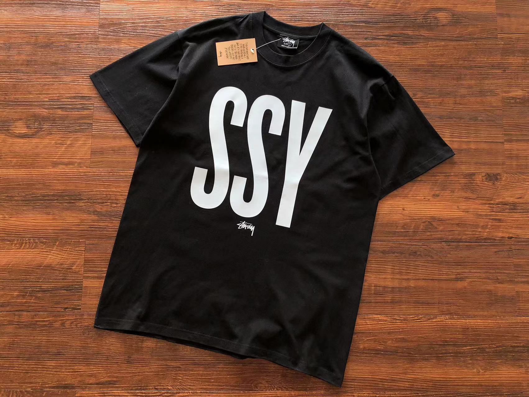 T-Shirt Stussy