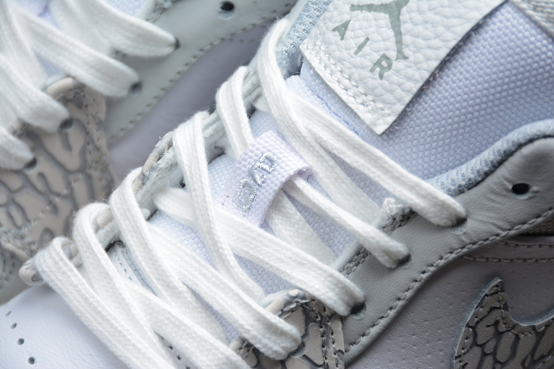 Jordan 1 Low PRM Smoke Grey Elephants