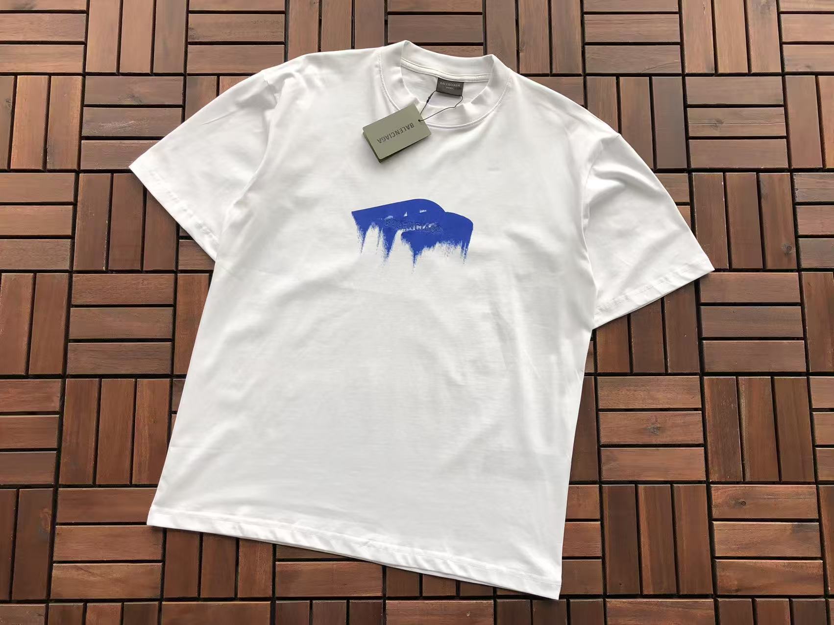 T-Shirt Balenciaga