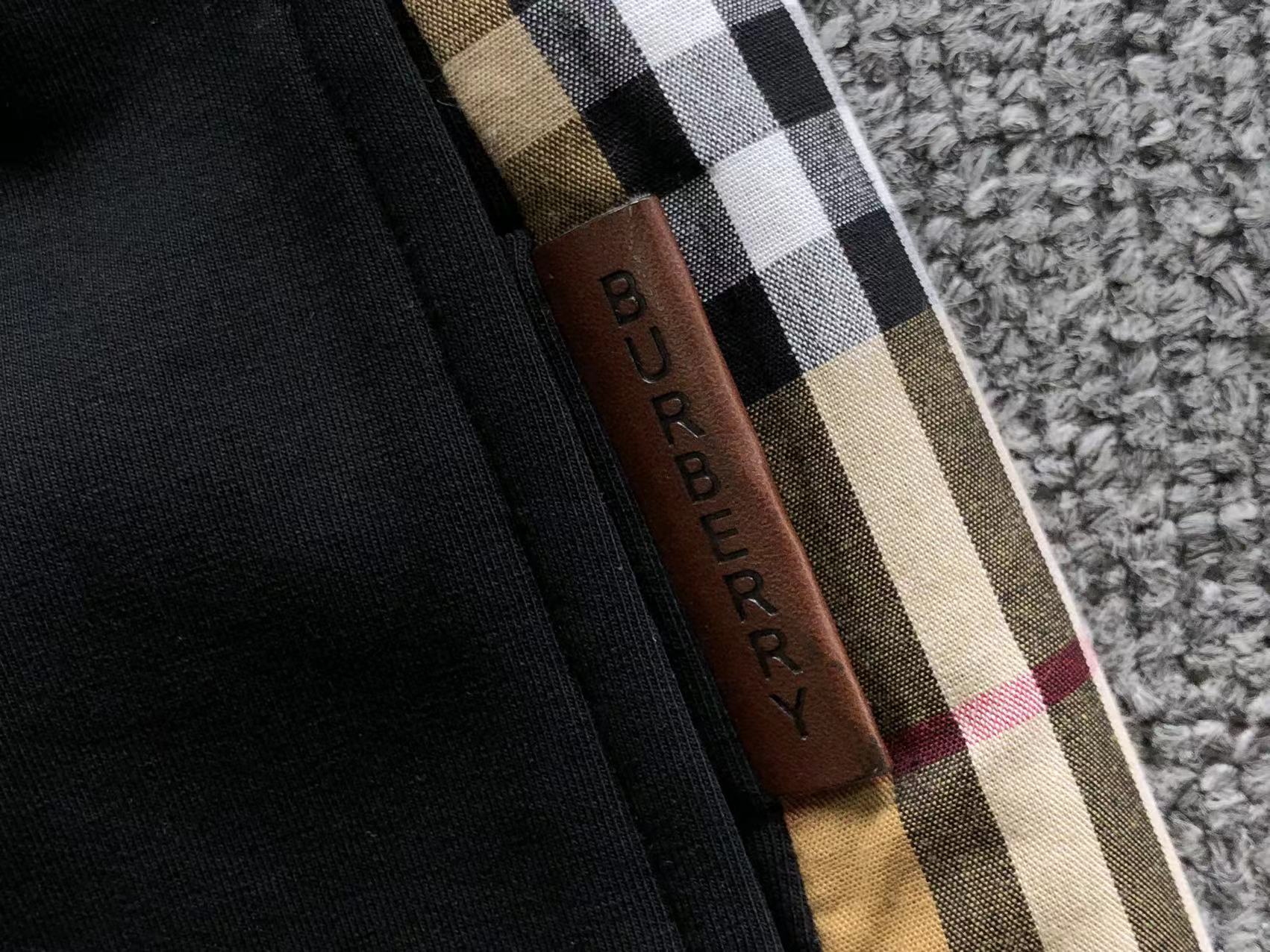 Burberry Short