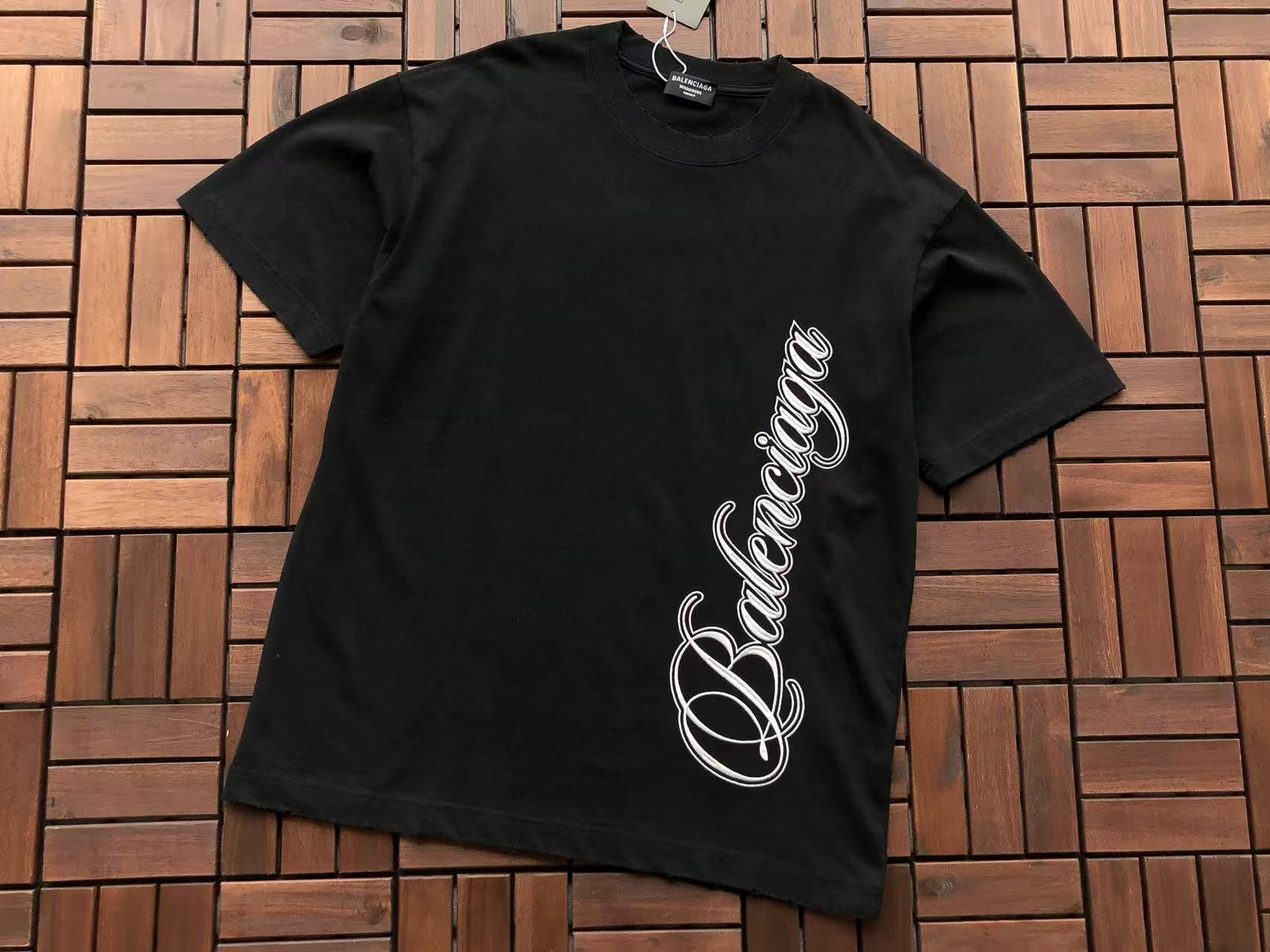 T-Shirt Balenciaga