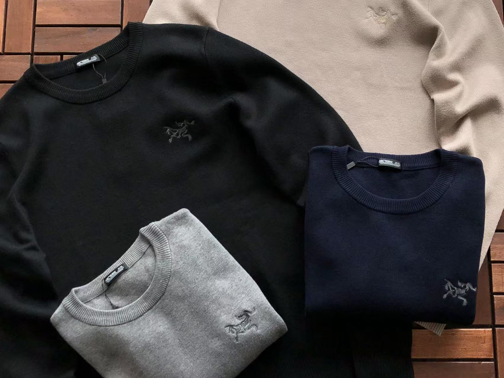 Arc'teryx Sweat