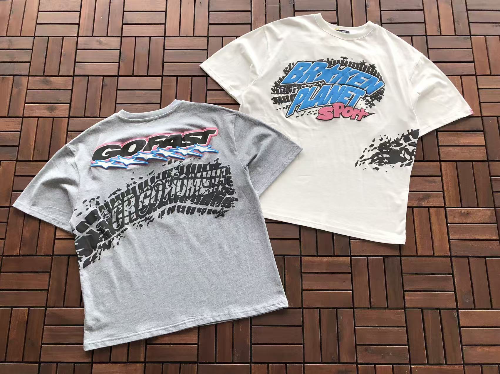 T-Shirt Broken Planet