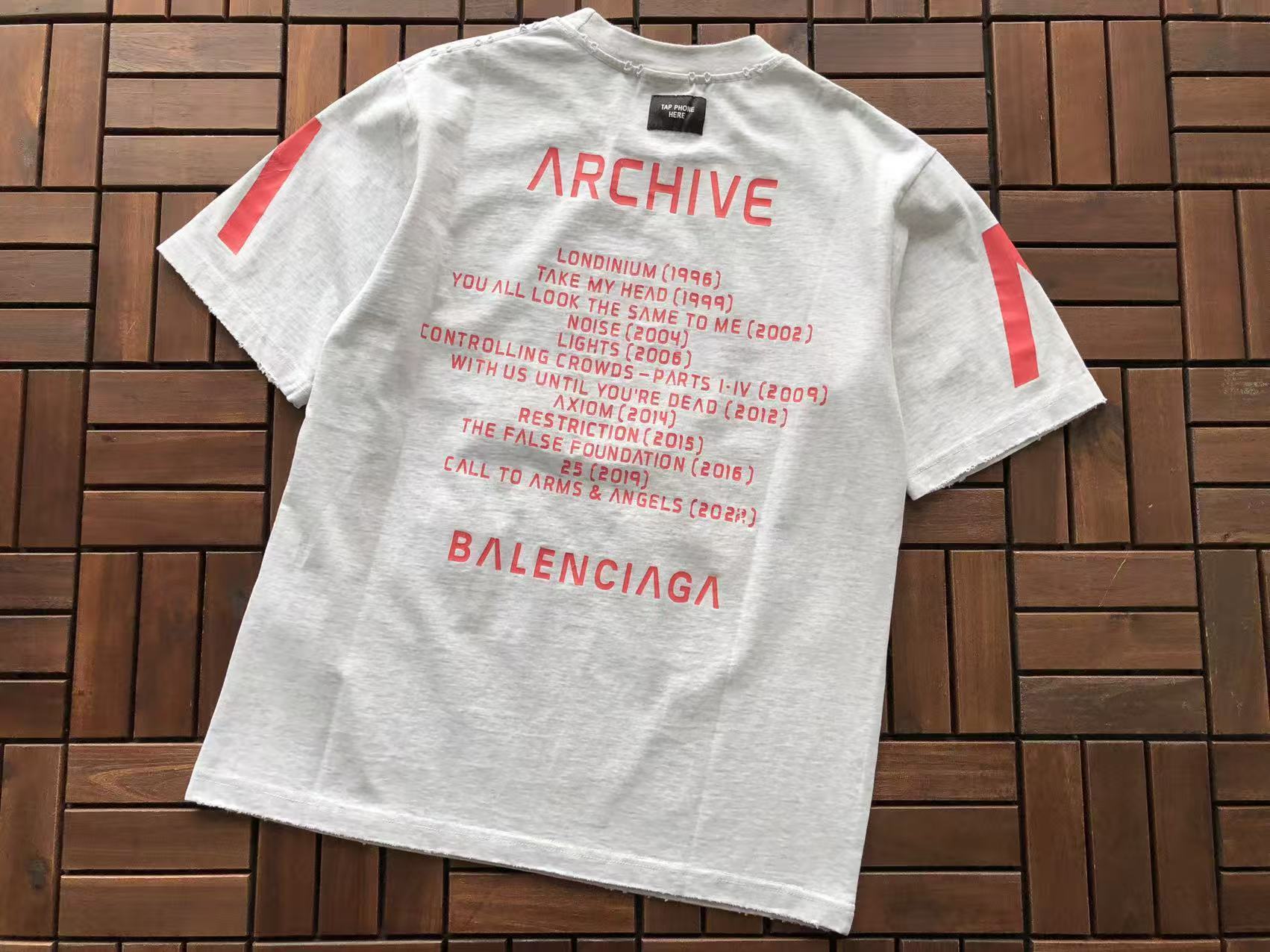 T-Shirt Balenciaga