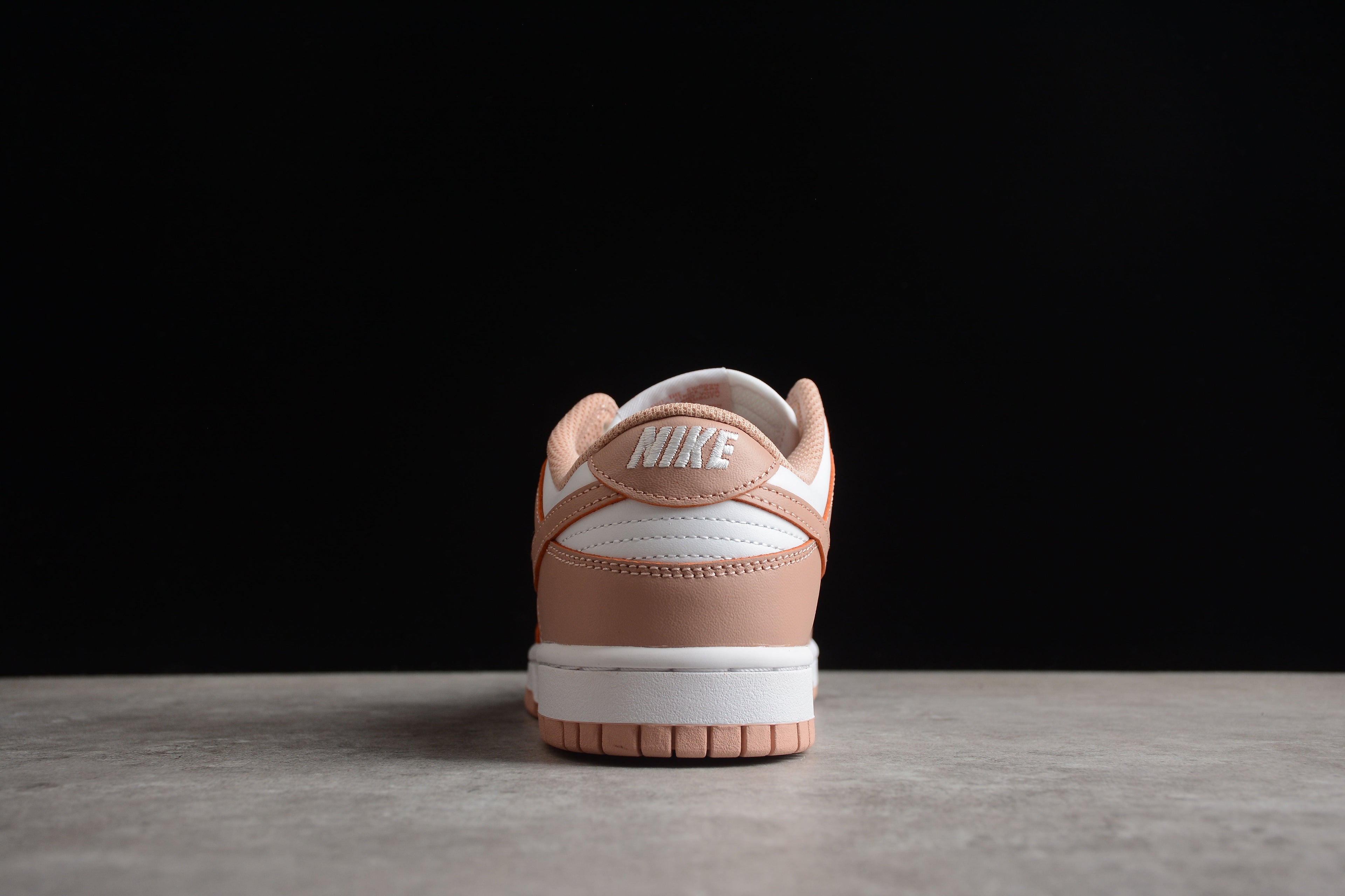 Nike Dunk Rose Whisper