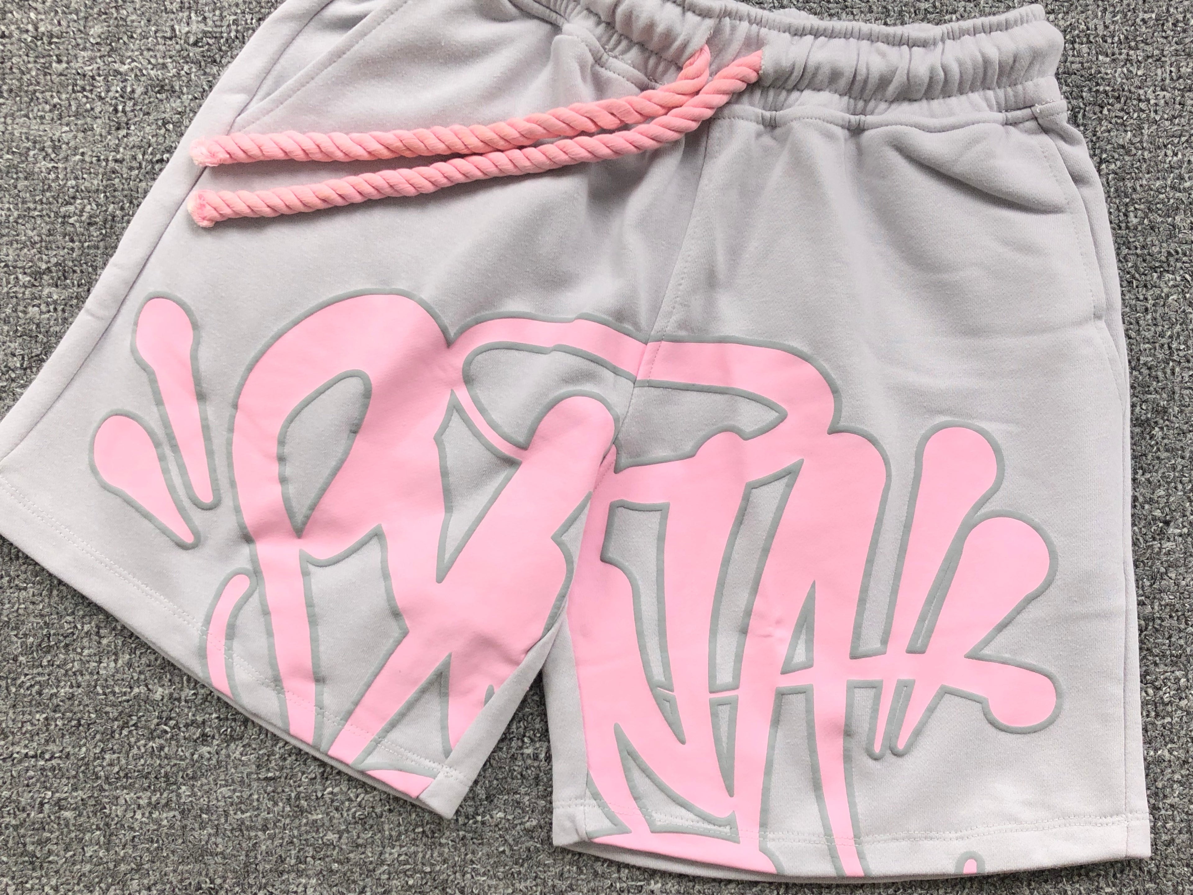 Syna WRLD Short