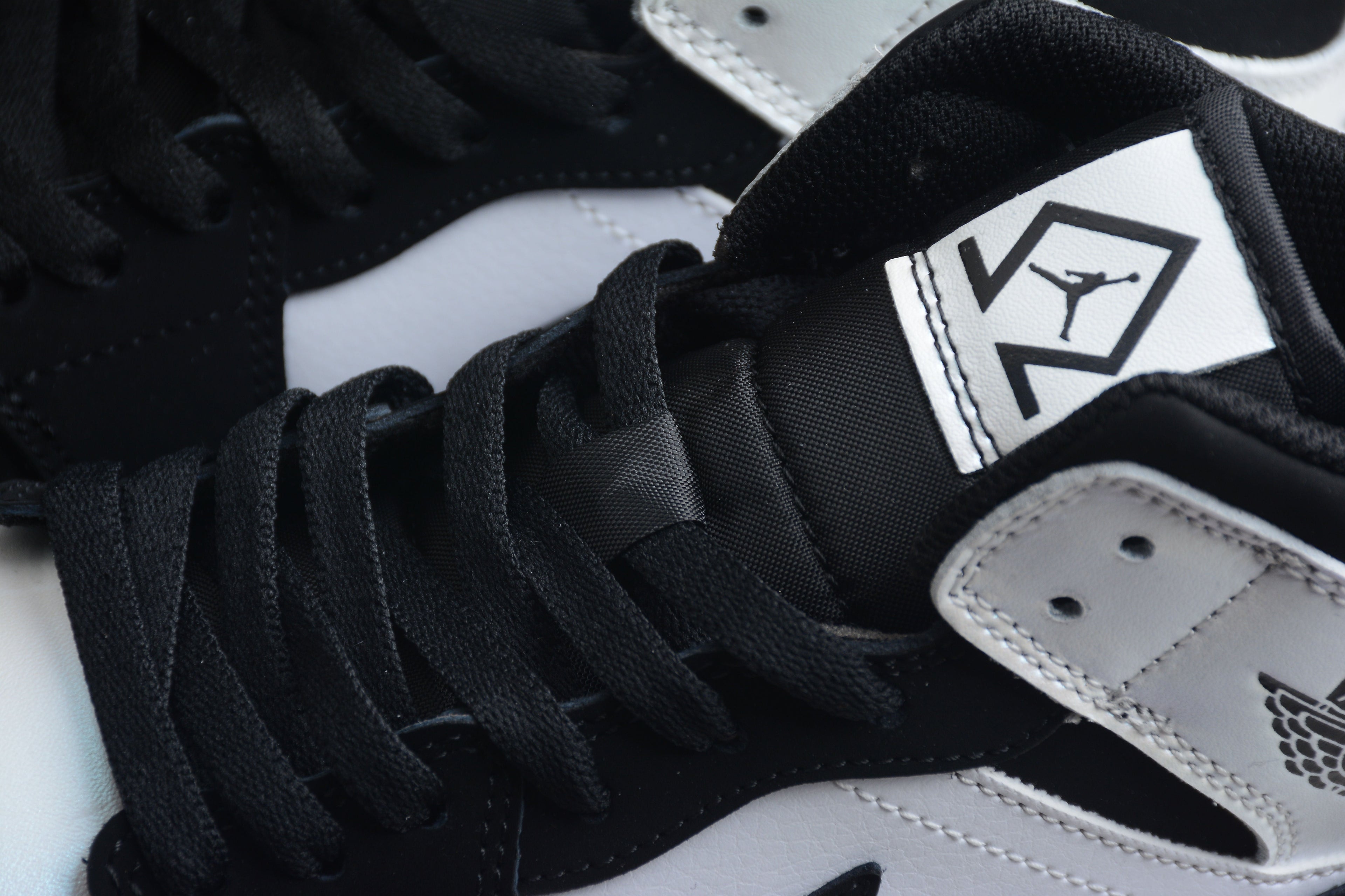 Jordan 1 Mid Diamond Shorts