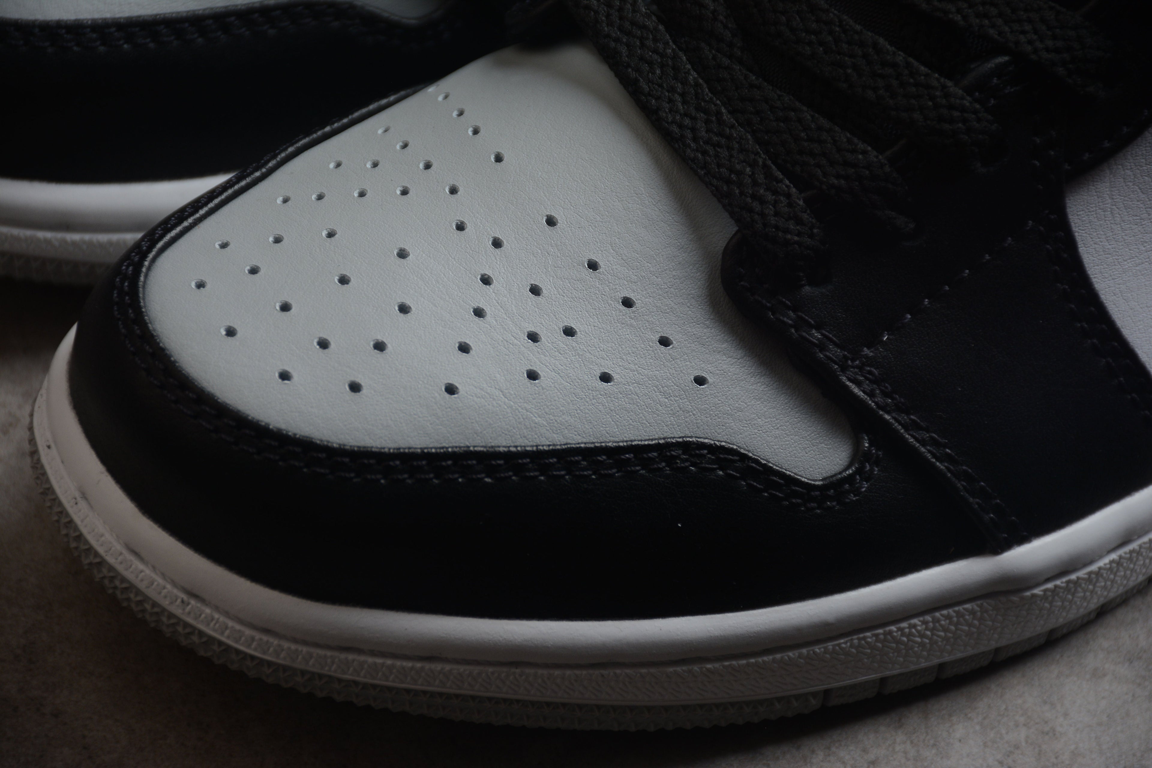 Jordan 1 Low Shadow Toe