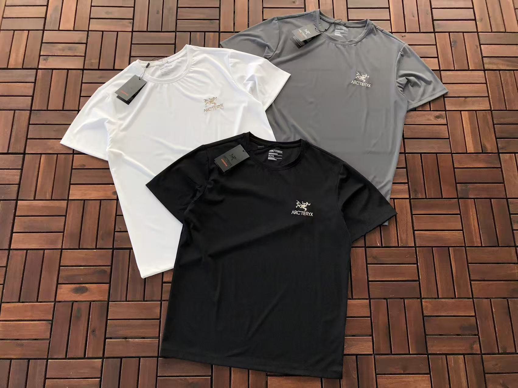 Arc'teryx T-Shirt