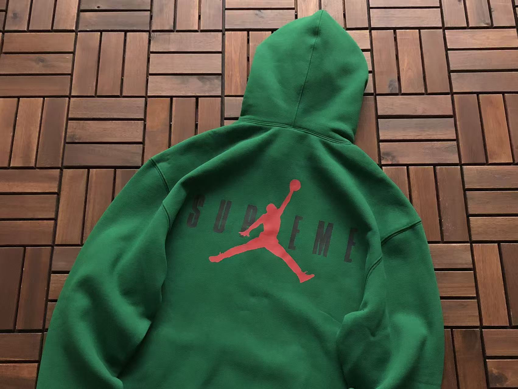 Air Jordan Hoodie X Supreme
