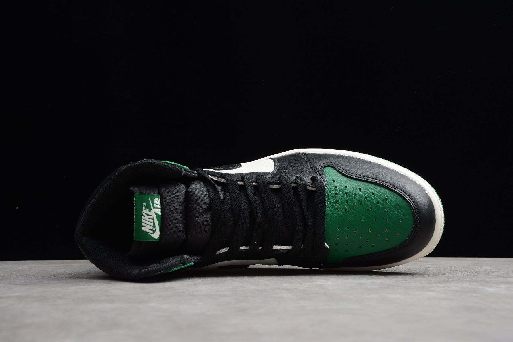 Jordan 1 Retro High Pine Green