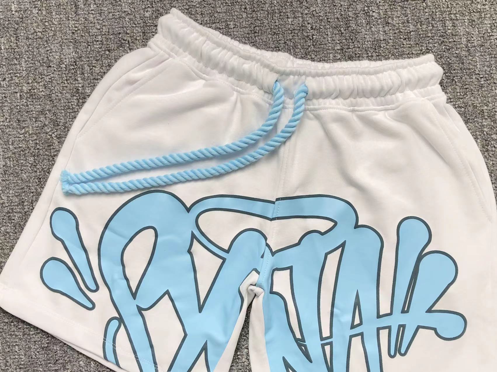 Syna WRLD Short