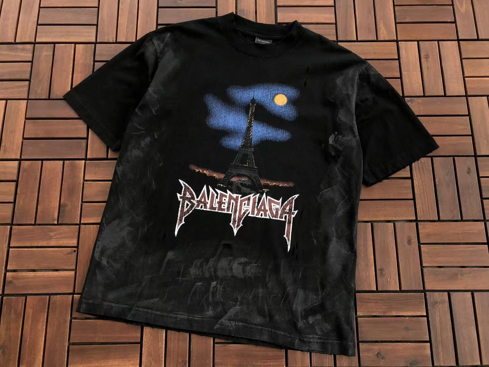 T-Shirt Balenciaga