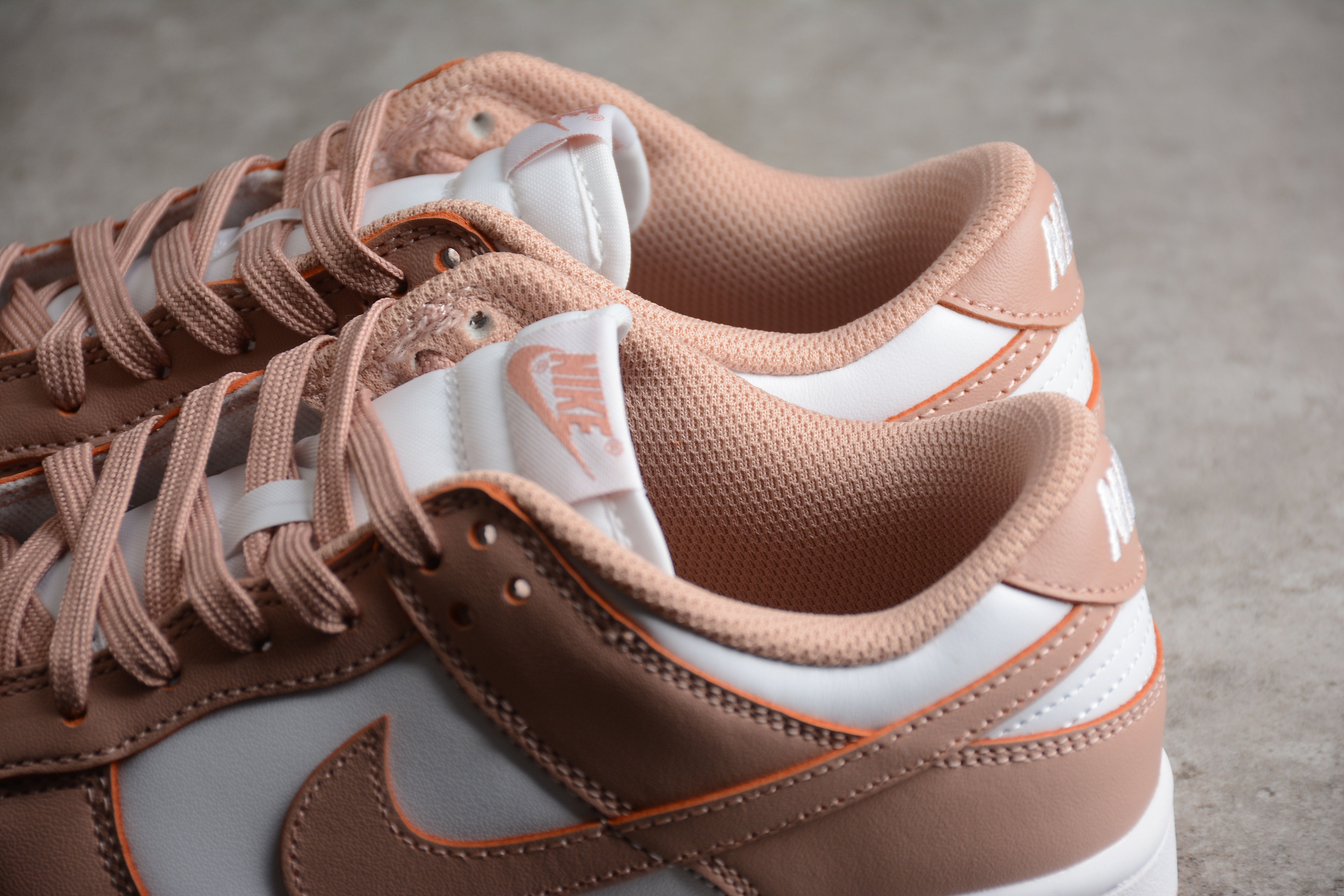 Nike Dunk Rose Whisper